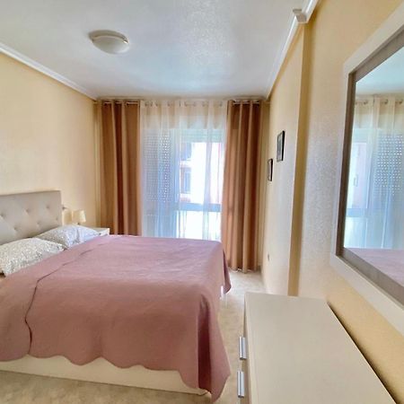 Beautiful Apartment Near Playa De Los Locos Torrevieja Ngoại thất bức ảnh