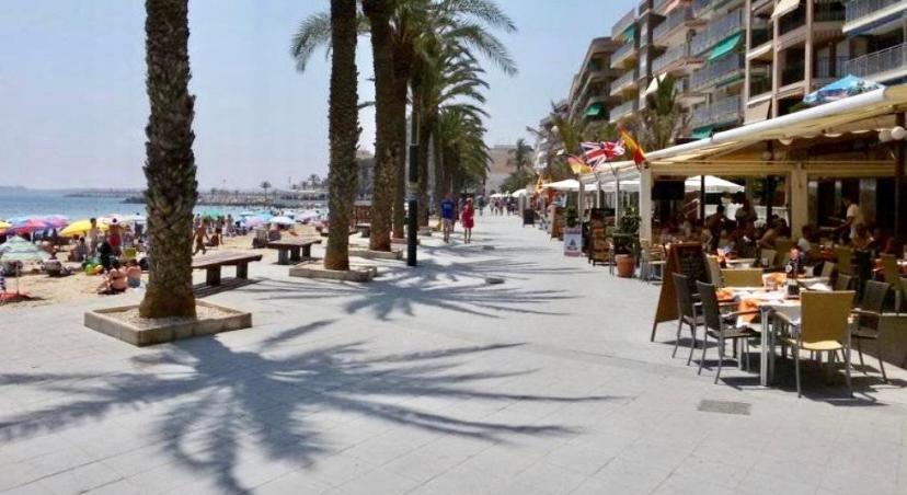 Beautiful Apartment Near Playa De Los Locos Torrevieja Ngoại thất bức ảnh