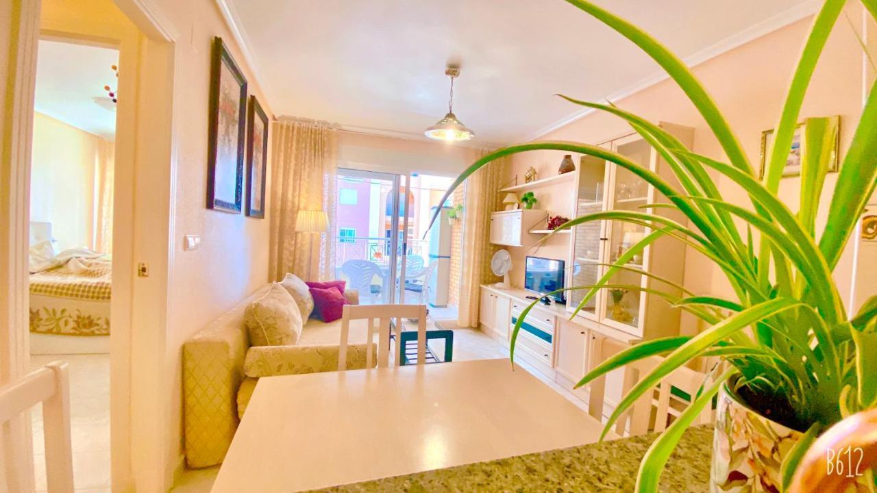Beautiful Apartment Near Playa De Los Locos Torrevieja Ngoại thất bức ảnh
